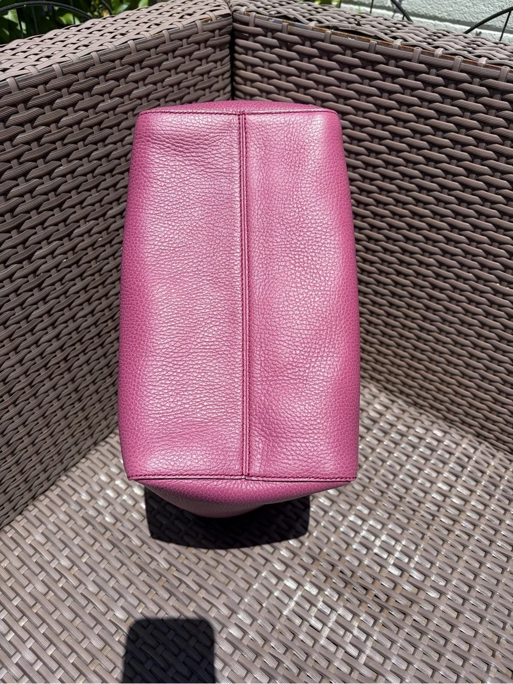 Gucci Leather Swing Tote Medium
